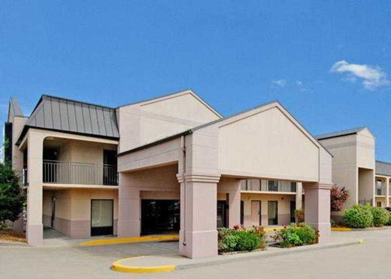 Quality Inn Us65 & E Battlefield Rd سبرينغفيلد المظهر الخارجي الصورة