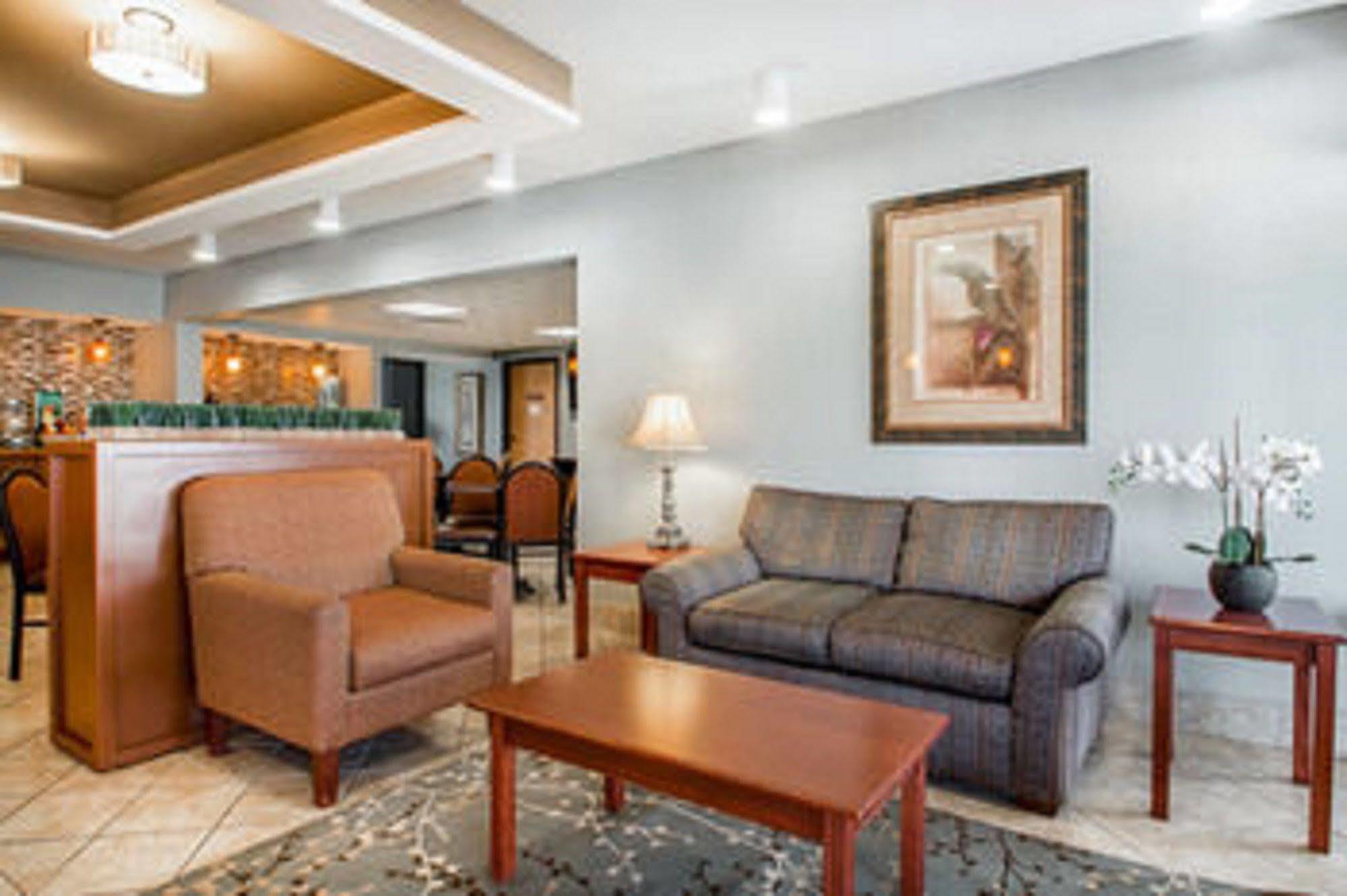 Quality Inn Us65 & E Battlefield Rd سبرينغفيلد المظهر الخارجي الصورة