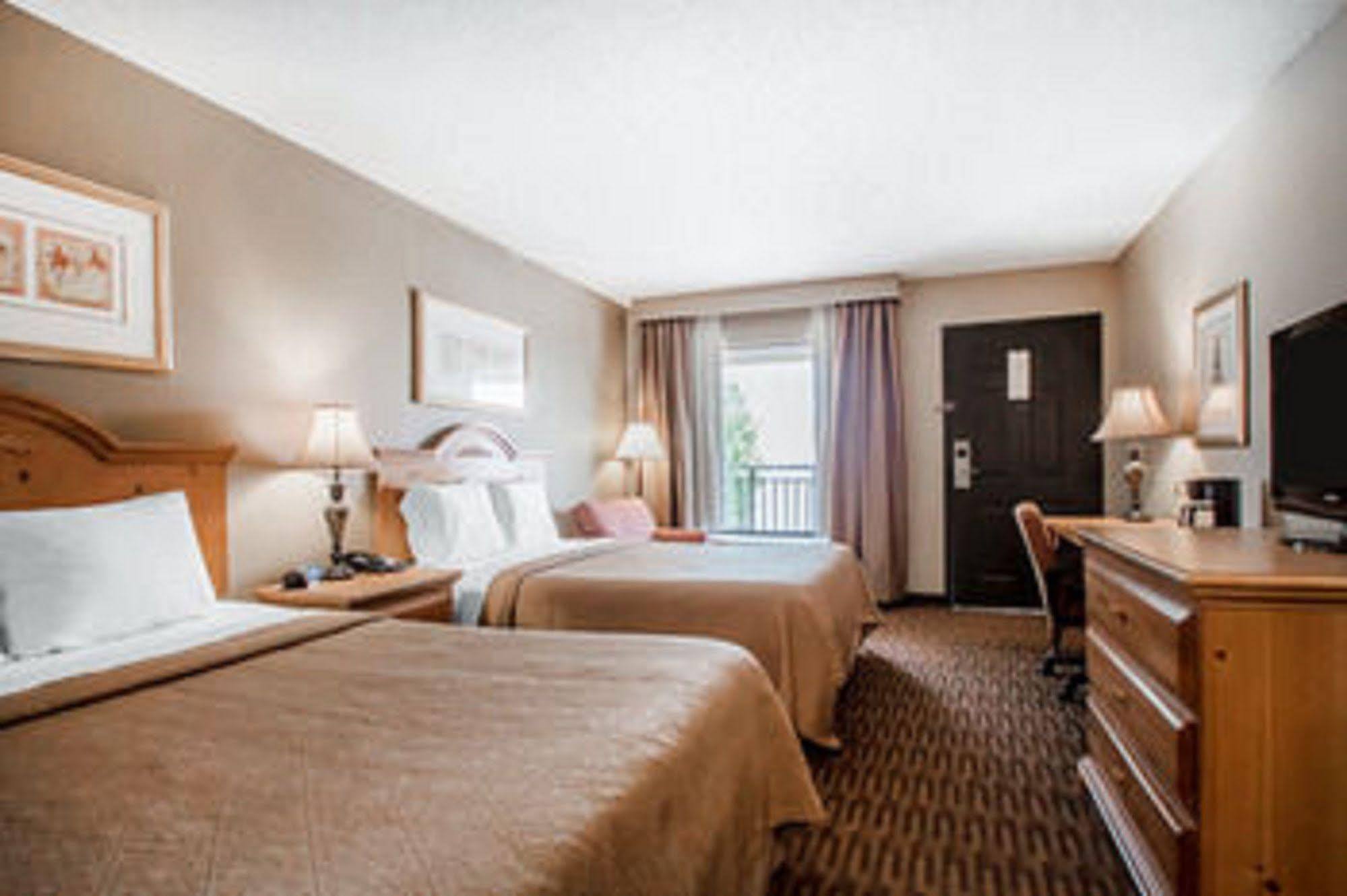 Quality Inn Us65 & E Battlefield Rd سبرينغفيلد المظهر الخارجي الصورة